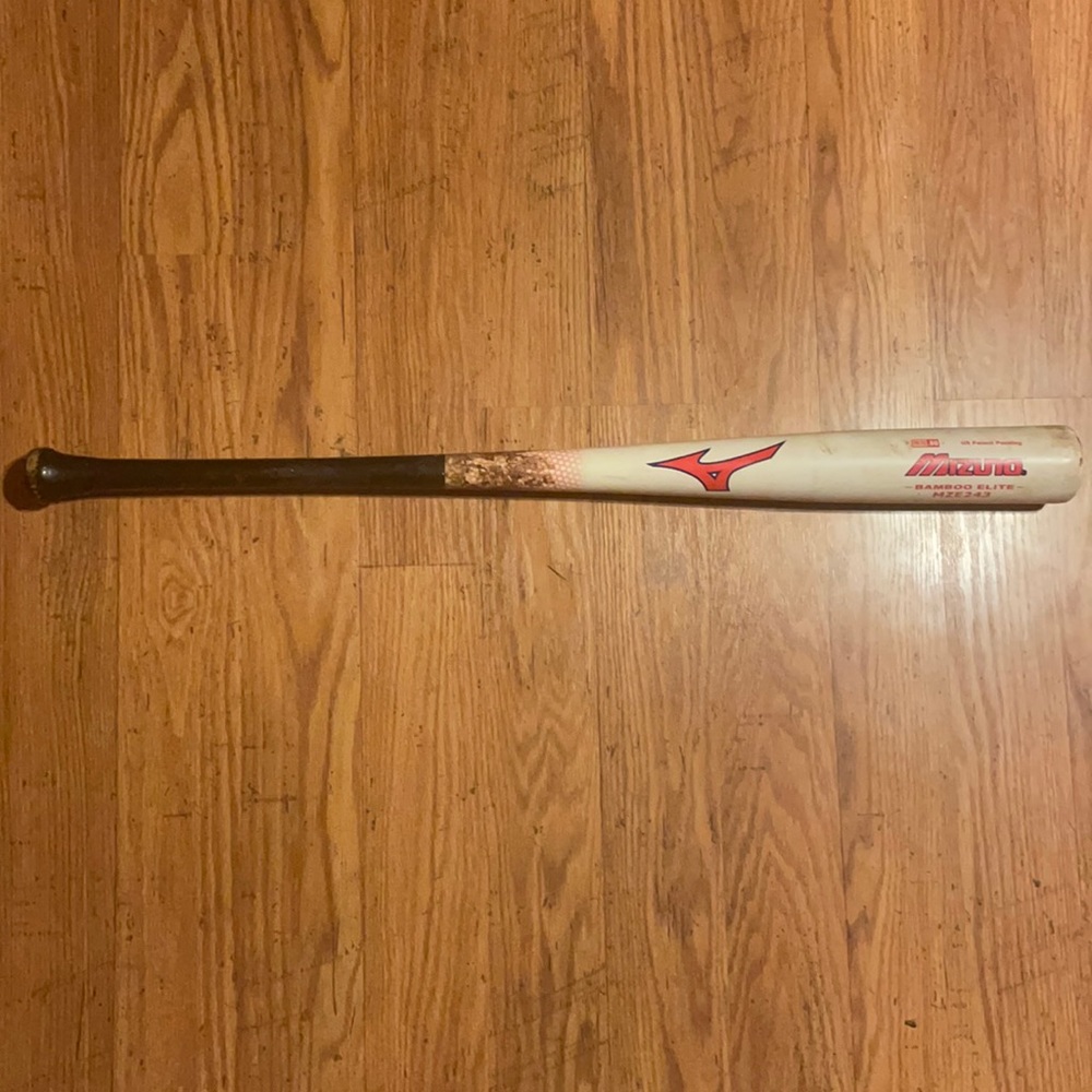 Mizuno Bamboo Elite